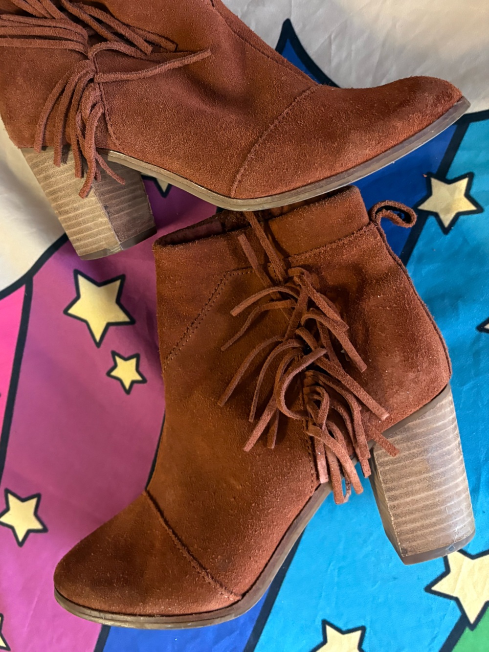 Toms Rust Suede Ankle Booties - Picture 8 of 16